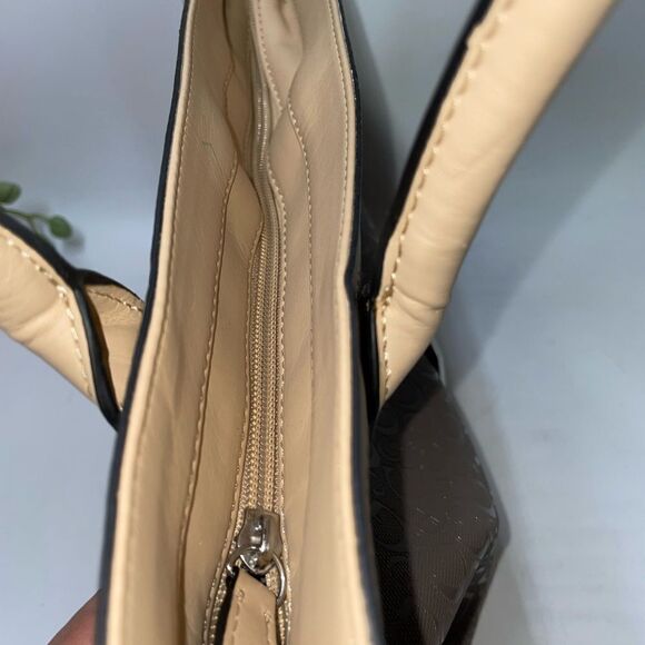 Guesss Newbel Taupe Tote - Picture 8 of 10